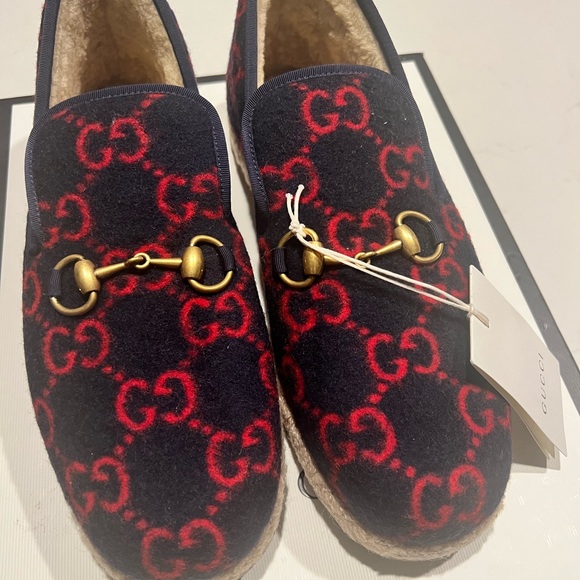 Gucci brand new size 8.5 navy/red Fria loafer - Picture 3 of 5
